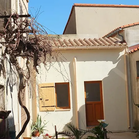 펜션 12 Rue Du Pourtal *